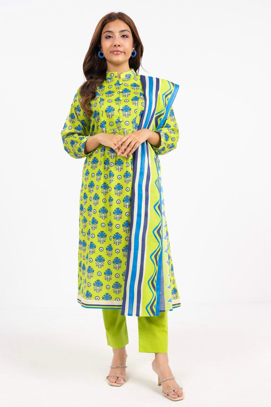 WOMEN SALE