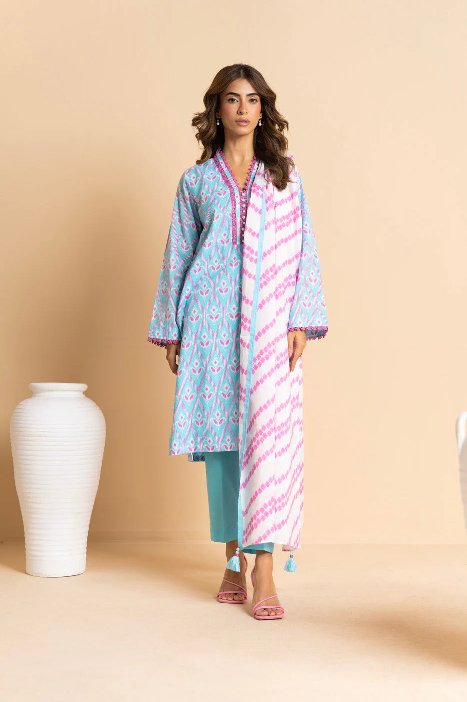 Unstitched New in